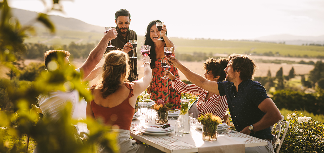 Twilight-entertaining_Blog-2_Header-Desktop_1100x520_